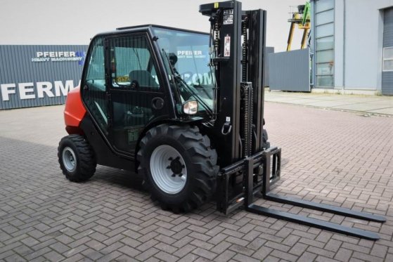 Manitou MC25-4 Valid Inspection, *Guarantee, Diesel, 4x4 D MC25-4 Valid Inspection, *Guarantee, Diesel, 4x4 D 2022 2 Rough...