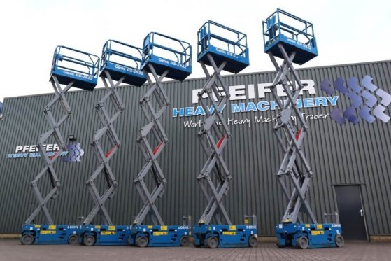 Genie GS1932 E-Drive Several In Stock, 8m Working Height 4842 2022 2 Scissor Lifts image 2