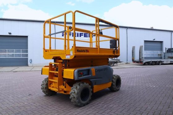 Haulotte Compact 12RTE Electric, 12m Working Height, 450kg Haulotte Compact 12RTE Electric, 12m Working Height, 450kg 2011...