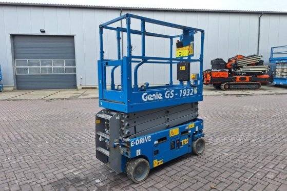 Genie GS1932 E-Drive Several In Stock, 8m Working Height 4842 2021 2 Scissor Lifts image 2