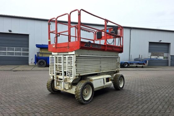 JLG 4069LE Electric, 14.2m Working Height, 360kg Capac 4069LE Electric, 14.2m Working Height, 360kg Capac 2008 2 Scissor L...