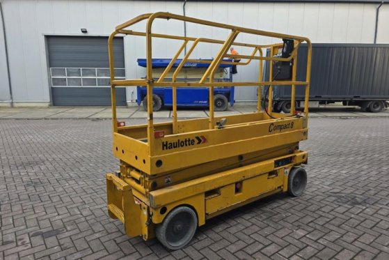 Haulotte Compact 8 Electric, 8.2m Working Height, 350kg Cap Haulotte Compact 8 Electric, 8.2m Working Height, 350kg Cap 20...