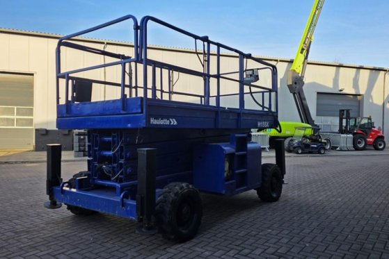 Haulotte H15SX Diesel, 4x4 Drive, 15 Working Height, 500kg Haulotte H15SX Diesel, 4x4 Drive, 15 Working Height, 500kg 2004...
