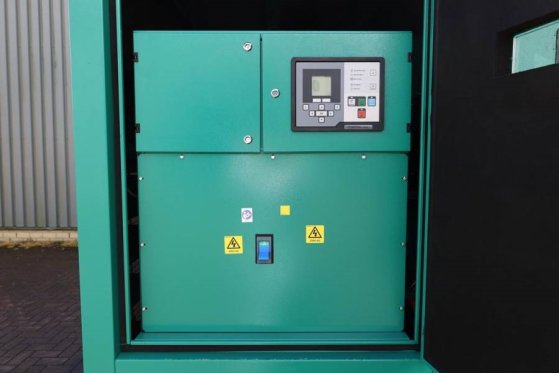 Cummins C550D5Q Declaration of Conformity, Diesel, 550kVA, C550D5Q Declaration of Conformity, Diesel, 550kVA, 2025 2 Gener...