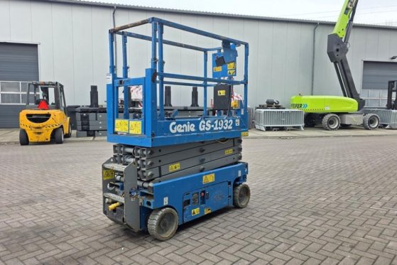 Genie GS1932 Electric, Working Height 7.8 m, 227kg Capac 4842 2013 2 Scissor Lifts image 2