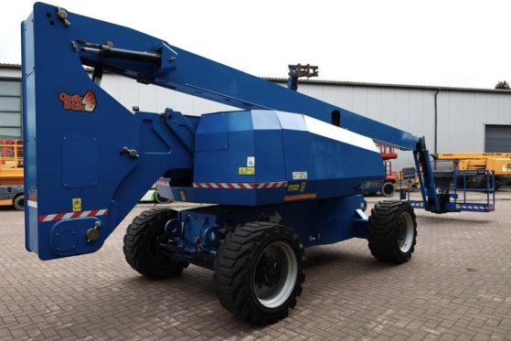 JLG H800AJ Hybrid Hybrid, 4x4 Drive, 26.4m Working Hei H800AJ Hybrid Hybrid, 4x4 Drive, 26.4m Working Hei 2019 2 image 2