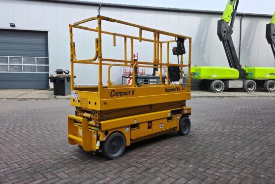 Haulotte Compact 8 Electric, 8.2m Working Height, 350kg Cap Haulotte Compact 8 Electric, 8.2m Working Height, 350kg Cap 20...