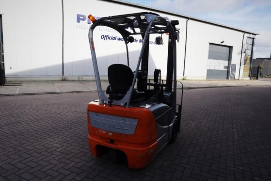 Still RX50-15 Electric, Duplex Mast 3700mm, Freelift 185 RX50-15 Electric, Duplex Mast 3700mm, Freelift 185 2008 2 Forklif...