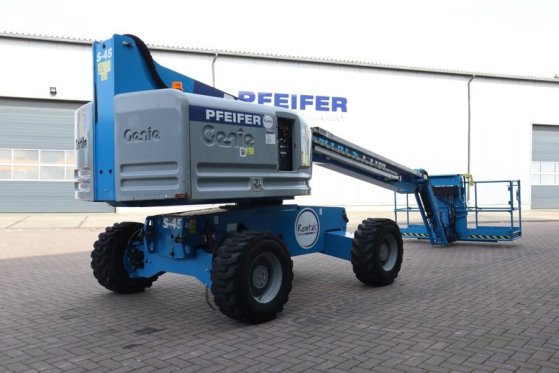 Genie S45 Valid inspection, *Guarantee! Diesel, 4x4 Driv S45 Valid inspection, *Guarantee! Diesel, 4x4 Driv 2019 2 image 17