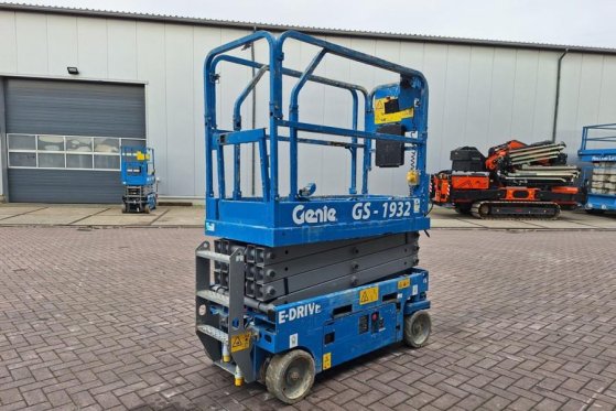 Genie GS1932 E-Drive Several In Stock, 8m Working Height 4842 2022 2 Scissor Lifts image 13