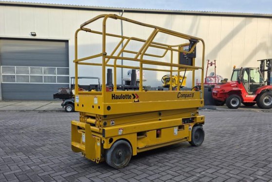 Haulotte Compact 8 Electric, 8.2m Working Height, 350kg Cap Haulotte Compact 8 Electric, 8.2m Working Height, 350kg Cap 20...