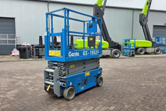 Genie GS1932 Electric, Working Height 7.8 m, 227kg Capac 4842 2013 2 Scissor Lifts image 30
