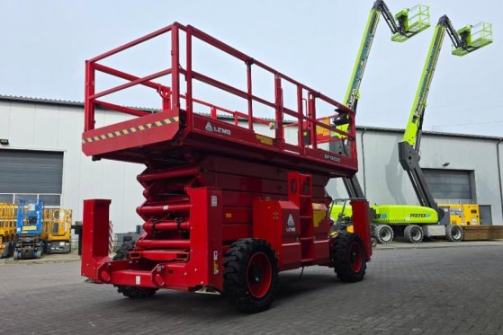 LGMG SR1623D Diesel 4x4 Drive, 18m Working Height, 680 LGMG SR1623D Diesel 4x4 Drive, 18m Working Height, 680 2023 2 Sciss...