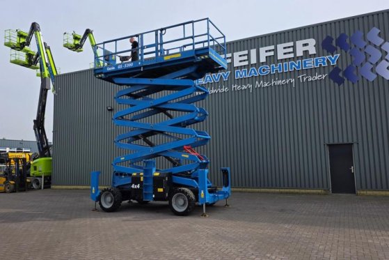 Genie GS5390 Diesel, 4x4 Drive, 18.15m Working Height, 6 GS5390 Diesel, 4x4 Drive, 18.15m Working Height, 6 2019 2 Scissor...