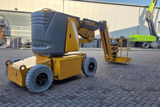 Haulotte HA12IP As-Is, Electric, 12m Working Height, 6.7m R Haulotte HA12IP As-Is, Electric, 12m Working Height, 6.7m R 20...