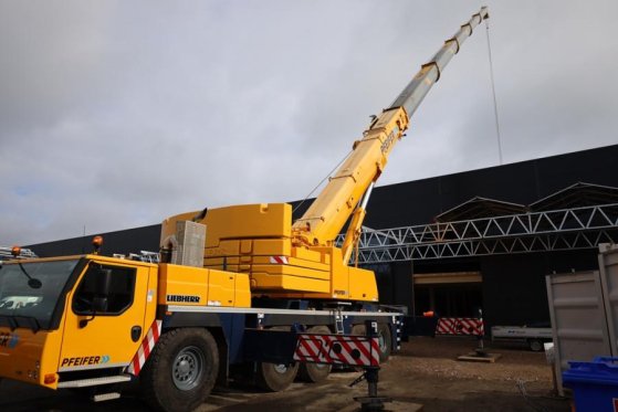Liebherr LTM1250-5.1 Dutch Registration, Paragraph 70, 10x6 683 2018 2 Mobile Cranes image 2