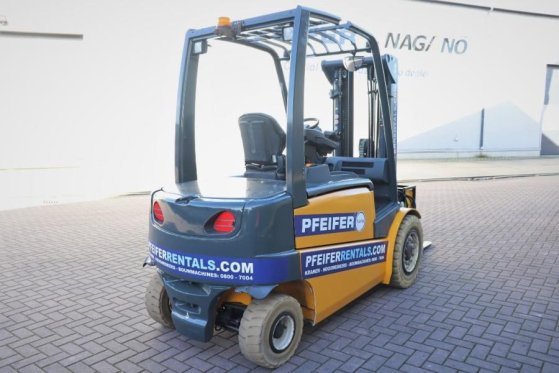 Jungheinrich EFG535 Electric, Lifting Height 4700mm, Freelift 1 EFG535 Electric, Lifting Height 4700mm, Freelift 1 2011 2 ...