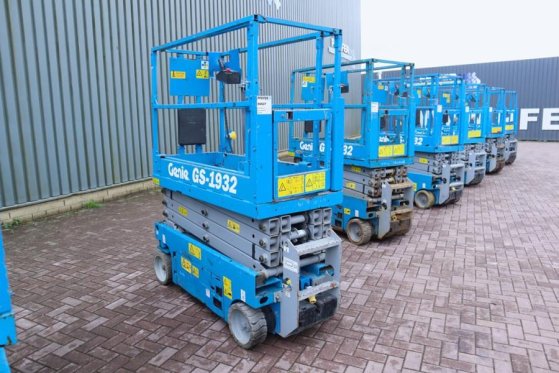 Genie GS1932 Electric, Working Height 7.8 m, 227kg Capac 4842 2013 2 Scissor Lifts image 2