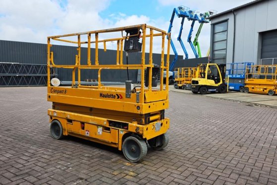 Haulotte Compact 8 Electric, 8.2m Working Height, 350kg Cap Haulotte Compact 8 Electric, 8.2m Working Height, 350kg Cap 20...