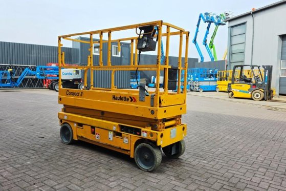 Haulotte Compact 8 Electric, 8.2m Working Height, 350kg Cap Haulotte Compact 8 Electric, 8.2m Working Height, 350kg Cap 20...