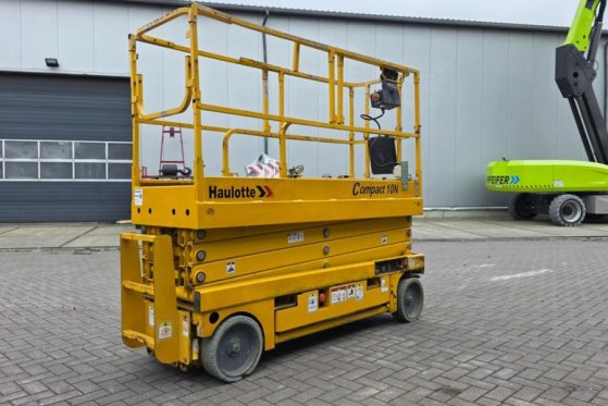 Haulotte Compact 10N Electric, 10m Working Height, 230kg Ca Haulotte Compact 10N Electric, 10m Working Height, 230kg Ca 20...