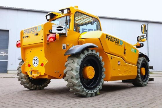 JCB 525-60E Fully Electric, 2500kg Capacity, 6m Liftin 525-60E Fully Electric, 2500kg Capacity, 6m Liftin 2022 2 image 32