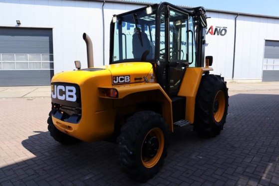 JCB 940-4 T4 Valid inspection, Diesel, 4x4 Drive, 3700 940-4 T4 Valid inspection, Diesel, 4x4 Drive, 3700 2020 2 Rough Ter...