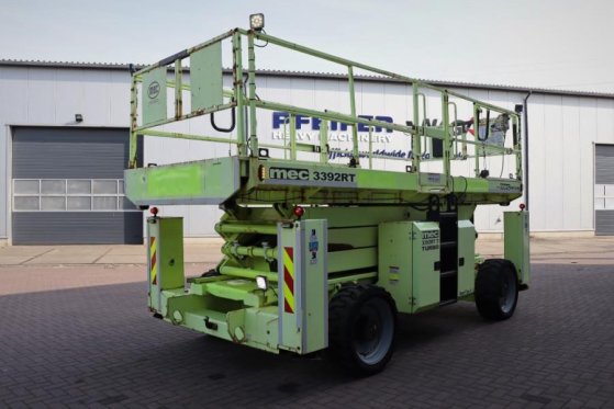 MEC 3392RT-T Diesel, 4x4 Drive, 12m Working Height, 12 MEC 3392RT-T Diesel, 4x4 Drive, 12m Working Height, 12 2015 2 Sciss...