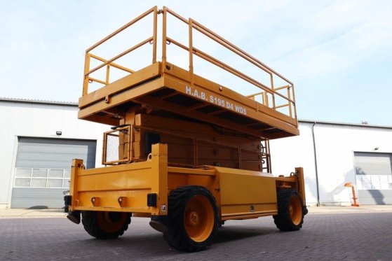 HAB S195-24 D4WDS Diesel, 4x4 Drive, 19.5m Working Hei HAB S195-24 D4WDS Diesel, 4x4 Drive, 19.5m Working Hei 2011 2 Sciss...