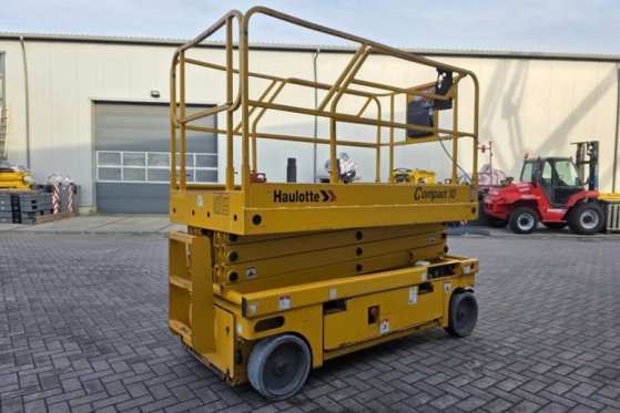 Haulotte Compact 10 Electric, 10m Working Height, 450kg Cap Haulotte Compact 10 Electric, 10m Working Height, 450kg Cap 20...