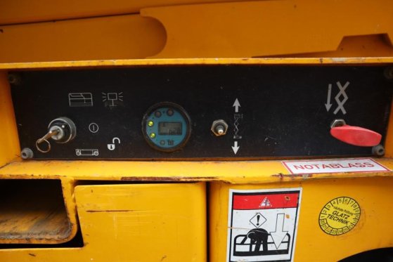 Haulotte Compact 10 Electric, 10m Working Height, 450kg Cap Haulotte Compact 10 Electric, 10m Working Height, 450kg Cap 20...