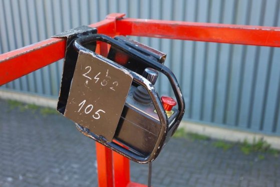 Holland Lift Ecostar HL-9710 Electric, 12m Working Height, 325k Holland lift Ecostar HL-9710 Electric, 12m Working Height,...
