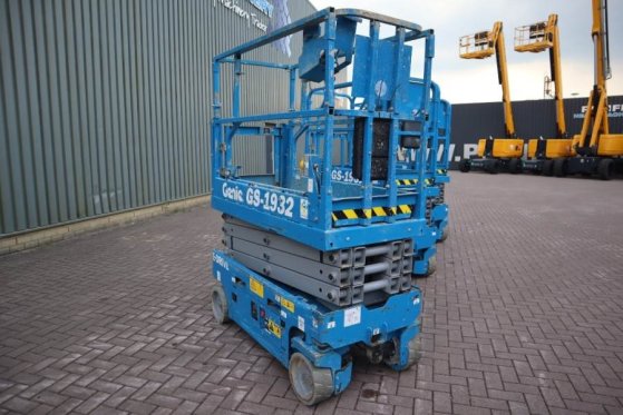 Genie GS1932 E-Drive Several In Stock, 8m Working Height 4842 2021 2 Scissor Lifts image 3