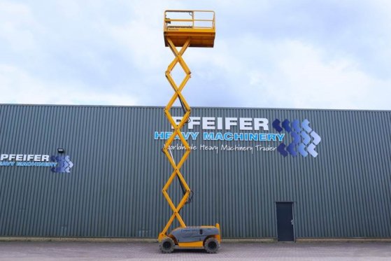 Haulotte Compact 12RTE Electric, 12m Working Height, 450kg Haulotte Compact 12RTE Electric, 12m Working Height, 450kg 2011...