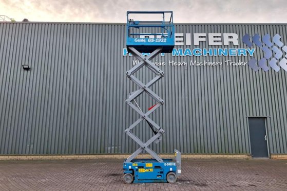 Genie GS1932 E-Drive Several In Stock, 8m Working Height 4842 2021 2 Scissor Lifts image 3