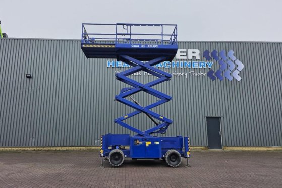 Genie GS3369DC Electric, 11.9m Working Height, 454kg Cap GS3369DC Electric, 11.9m Working Height, 454kg Cap 2014 2 Scissor...