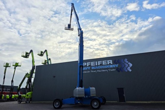 Genie ZX135/70 Diesel, 4x4x4 Drive, 43m Lifting Height, ZX135/70 Diesel, 4x4x4 Drive, 43m Lifting Height, 2013 2 image 3
