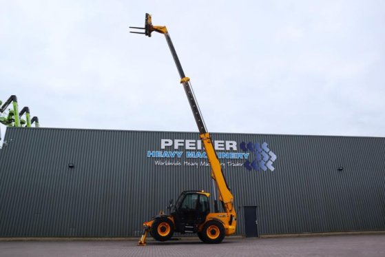 JCB 540-140 HI VIZ Diesel Stage V, 4x4x4 Drive, 13.8m 490 2022 2 image 3