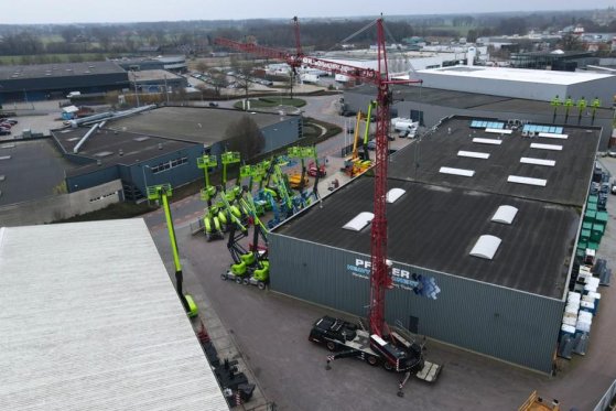 Liebherr MK63 Dutch Registration, Valid TCVT Inspection, 6x MK63 Dutch Registration, Valid TCVT Inspection, 6x 2011 2 Towe...