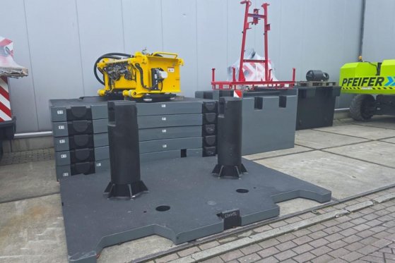 Grove GMK6300L-1 Available For Rent, Dutch Registration, GMK6300L-1 Available For Rent, Dutch Registration, 2025 2 Mobile ...