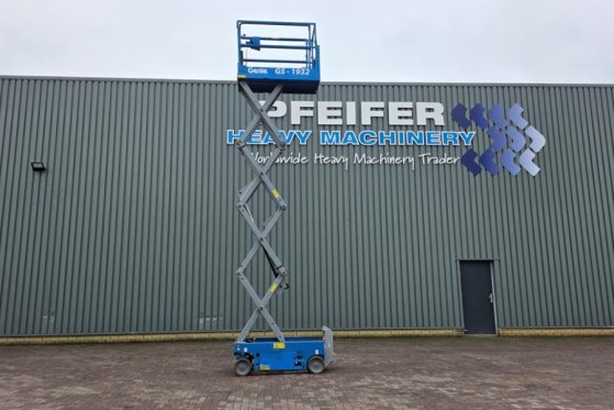 Genie GS1932 Electric, Working Height 7.8 m, 227kg Capac 4842 2013 2 Scissor Lifts image 17