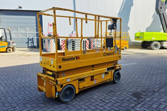 Haulotte Compact 8 Electric, 8.2m Working Height, 350kg Cap Haulotte Compact 8 Electric, 8.2m Working Height, 350kg Cap 20...