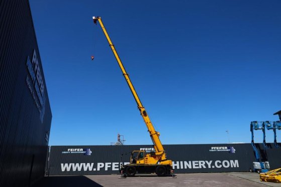 Demag AC30 City Diesel, 4x4x4 Drive, 30t Capacity, 25m M Demag AC30 City Diesel, 4x4x4 Drive, 30t Capacity, 25m M 2009 2 M...