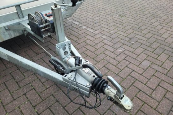 Saris C2700 2 Axel Trailer, Maximum payload: 2045 kg, In Saris C2700 2 Axel Trailer, Maximum payload: 2045 kg, In 2019 2 i...