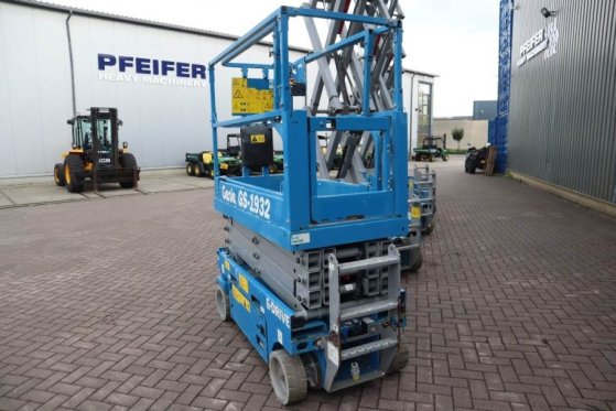 Genie GS1932 E-Drive Several In Stock, 8m Working Height 4842 2021 2 Scissor Lifts image 10