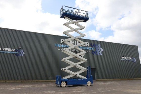 PB LIFT S225-12ES Electric, 22.5m Working Height, 450 PB LIFT S225-12ES Electric, 22.5m Working Height, 450 2013 2 Scissor...