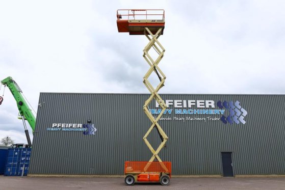 JLG M4069 Hybrid, 14.2m Working Height, 360kg Capacity M4069 Hybrid, 14.2m Working Height, 360kg Capacity 2010 2 Scissor L...