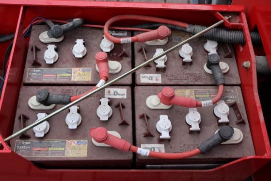 Magni ES1212E Valid inspection, *Guarantee! Electric, 12 MAGNI ES1212E Valid inspection, *Guarantee! Electric, 12 2019 2 S...
