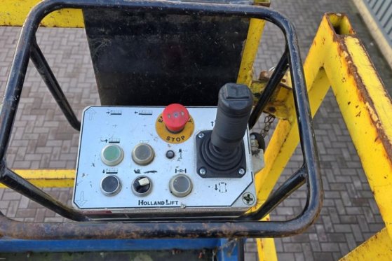 Holland Lift Combistar N-165EL12 Electric, 18.5m Working Height Holland lift Combistar N-165EL12 Electric, 18.5m Working H...