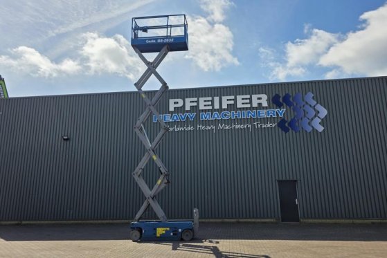 Genie GS2632 Electric, 10m Working Height, 227kg Capacit GS2632 Electric, 10m Working Height, 227kg Capacit 2015 2 Scissor...